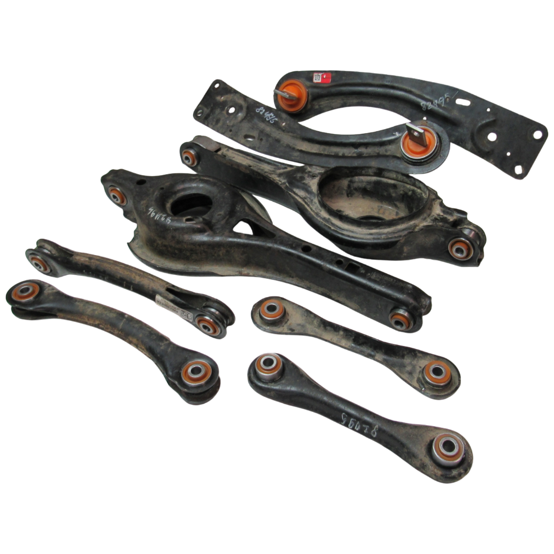 Задняя подвеска автомобиля Ford Escape 2012-2019 Услуга с перепресовки сайлентблоков (Сайлентблоки в цену не входят)