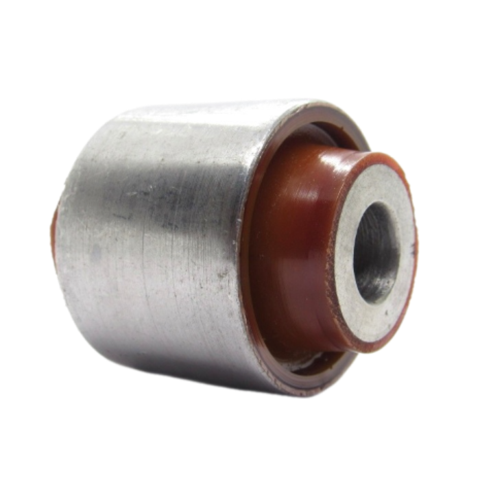 Полиуретановый сайлентблок заднего верхнего рычага наружный Nissan Terrano 1995-2006