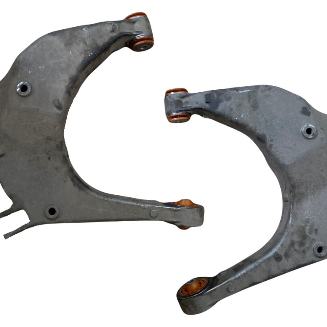 Задний нижний рычаг Audi A8 1994-2002 Услуга по перепресовке сайлентблока (Сайлентблоки в цену не входят)