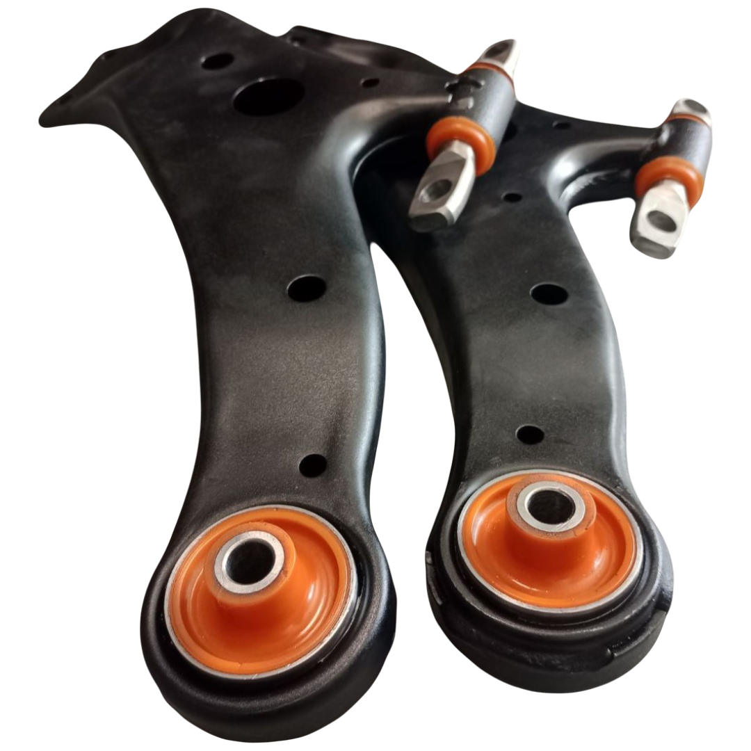 Передний рычаг Lexus Es 2018- Услуга по пескоструйной очистке, покраске краской и перепресовке сайлентблока (Сайлентблоки в цену не входят)