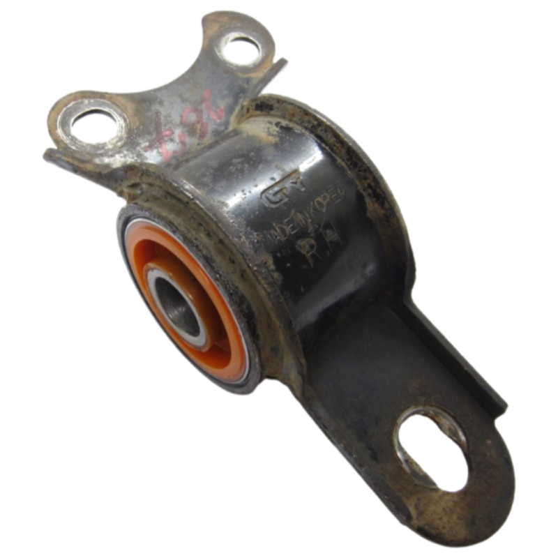 Поліуретановий сайлентблок переднього важеля задній Chery Eastar 2003- правий Послуга ПО ЗАМІНІ САЙЛЕНТБЛОКА