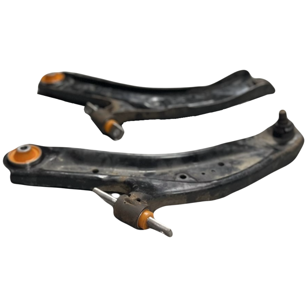 Передний рычаг Nissan Sentra 2006-2012 Услуга с перепресовки сайлентблоков (Сайлентблоки в цену не входят)