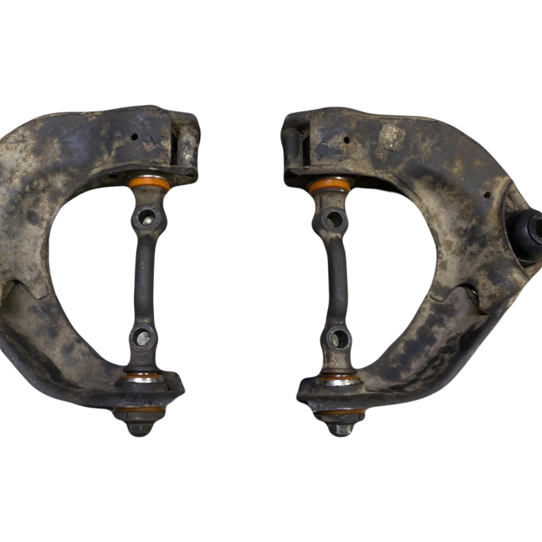 Передний верхний рычаг Hyundai H-1 1997-2007 Услуга с перепресовки сайлентблоков (Сайлентблоки в цену не входят)