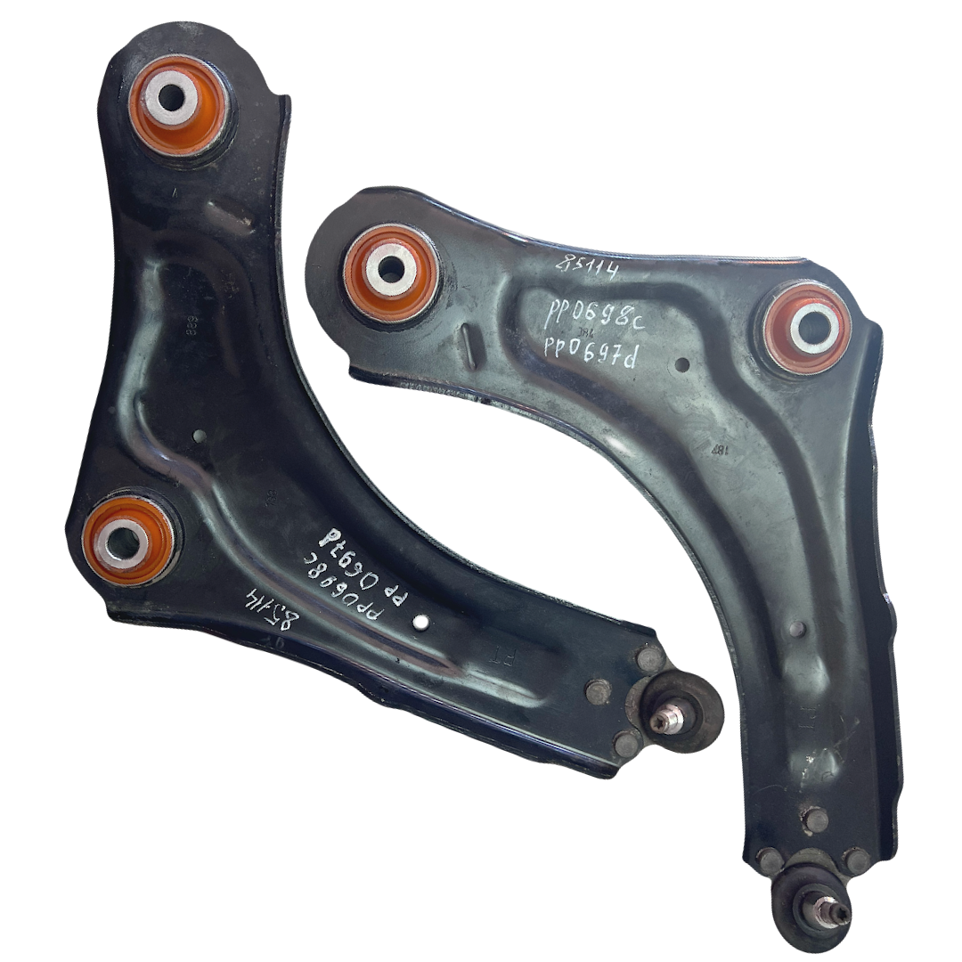 Передній важель Renault Megane 2008-2015 Послуга з перепресування сайлентблоків (Сайлентблоки в ціну не входять)