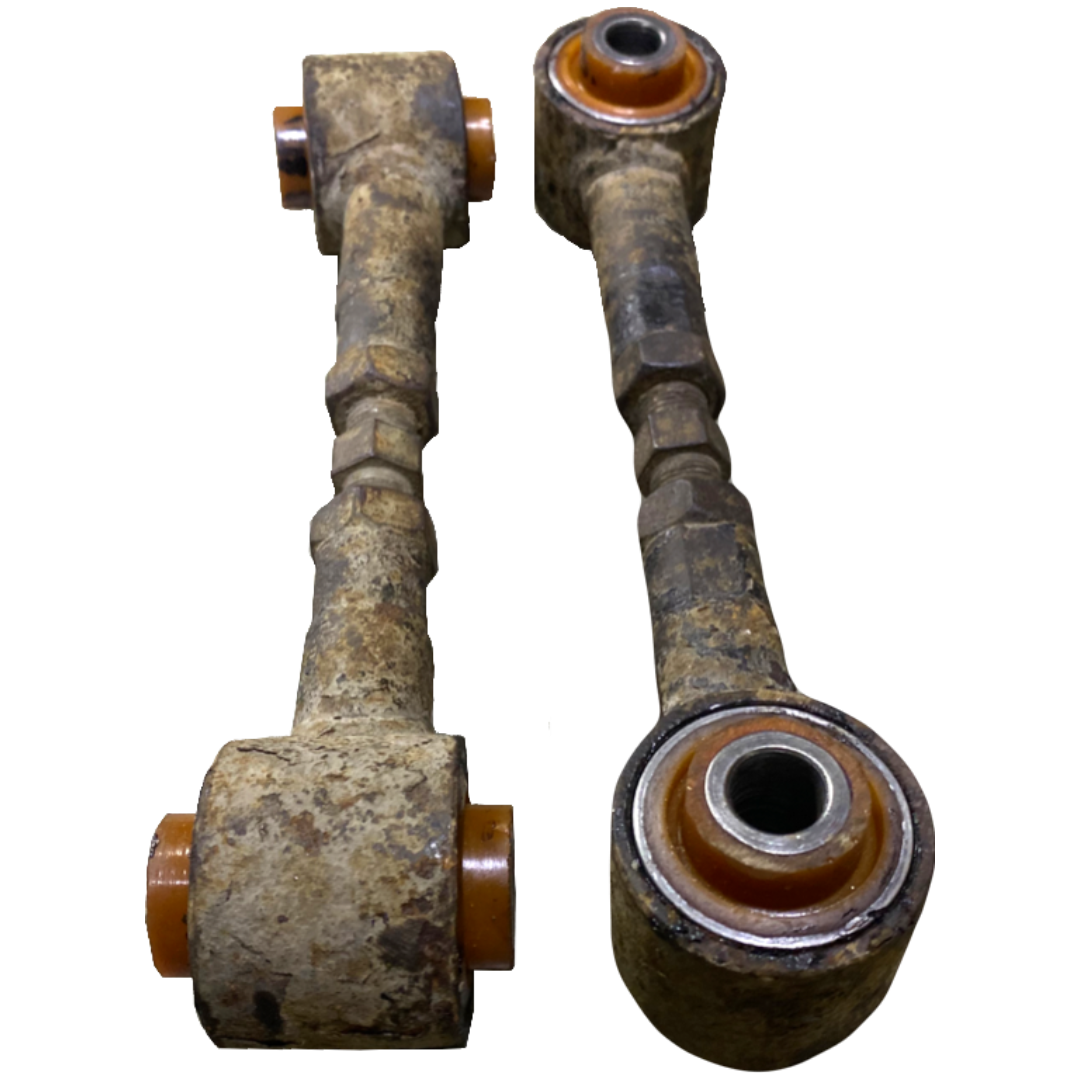 Rear direct arm Ford Fusion 2002-2012 Service with repressing of bushings (Bushings are not included in the price)