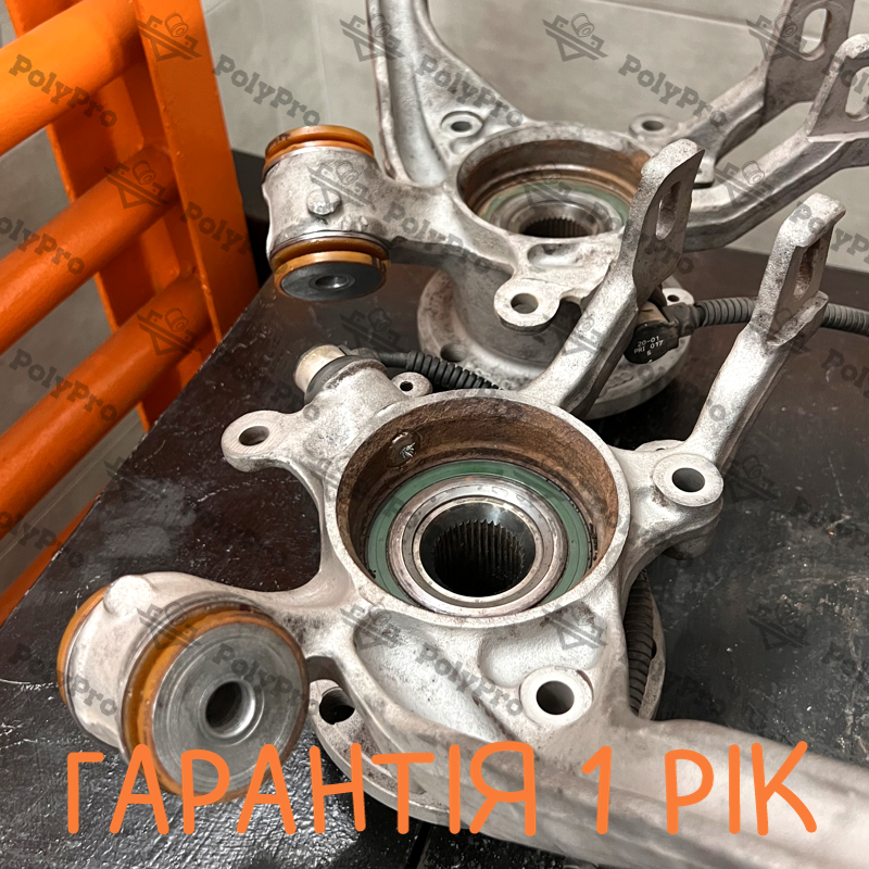 Задний поворотный кулак Audi A8 1994-2002 Услуга по перепресовке сайлентблока (Сайлентблоки в цену не входят)