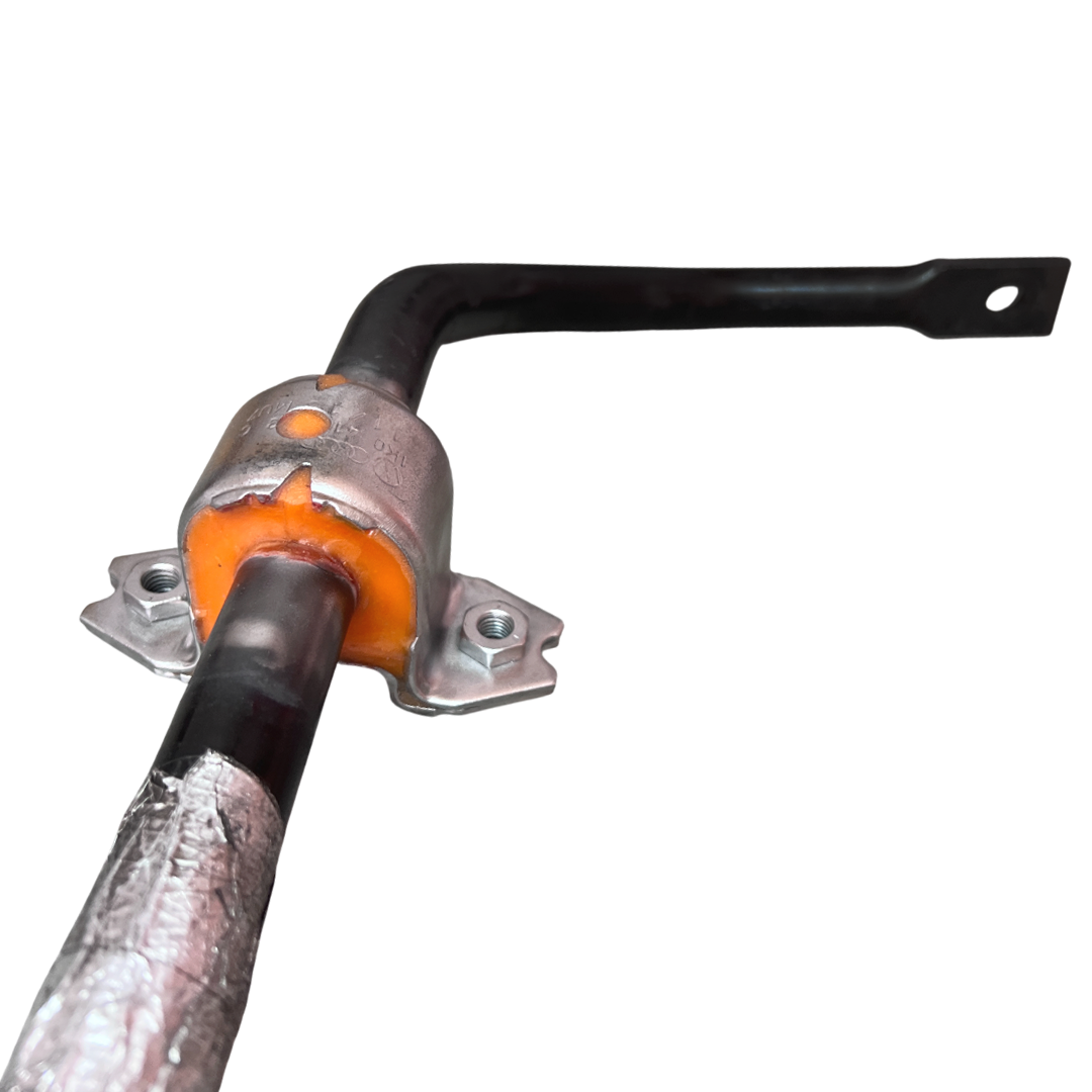 Передний стабилизатор Skoda Yeti 2009-2017 втулки ВВАРЕННЫЕ в стабилизатор