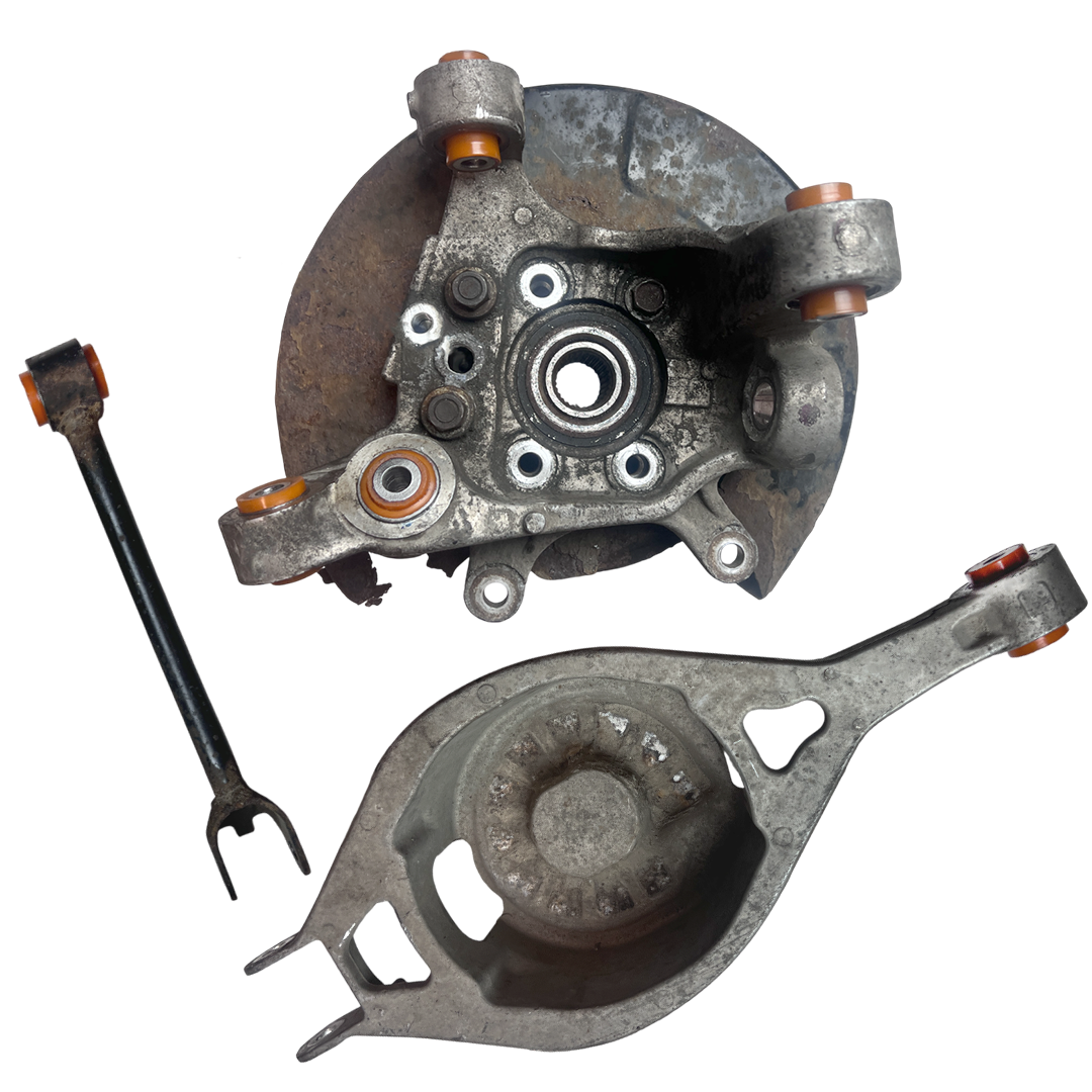 Задняя подвеска автомобиля Nissan 350Z 2002-2008 Услуга с перепресовки сайлентблоков (Сайлентблоки в цену не входят)