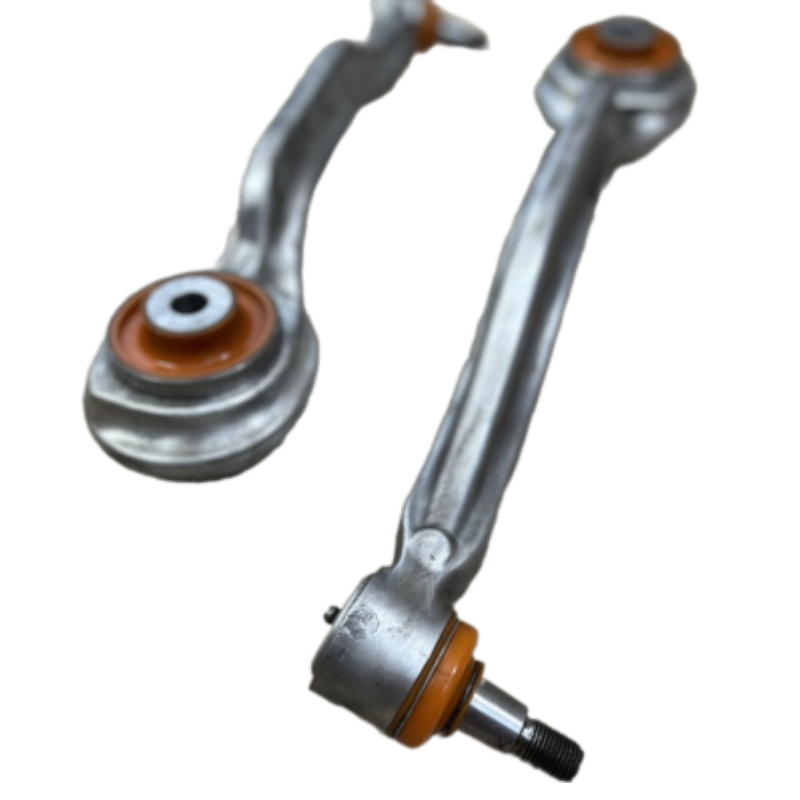 Передний нижний рычаг Mercedes-Benz 218 2011-2018 Услуга с перепресовки сайлентблоков (Сайлентблоки в цену не входят)