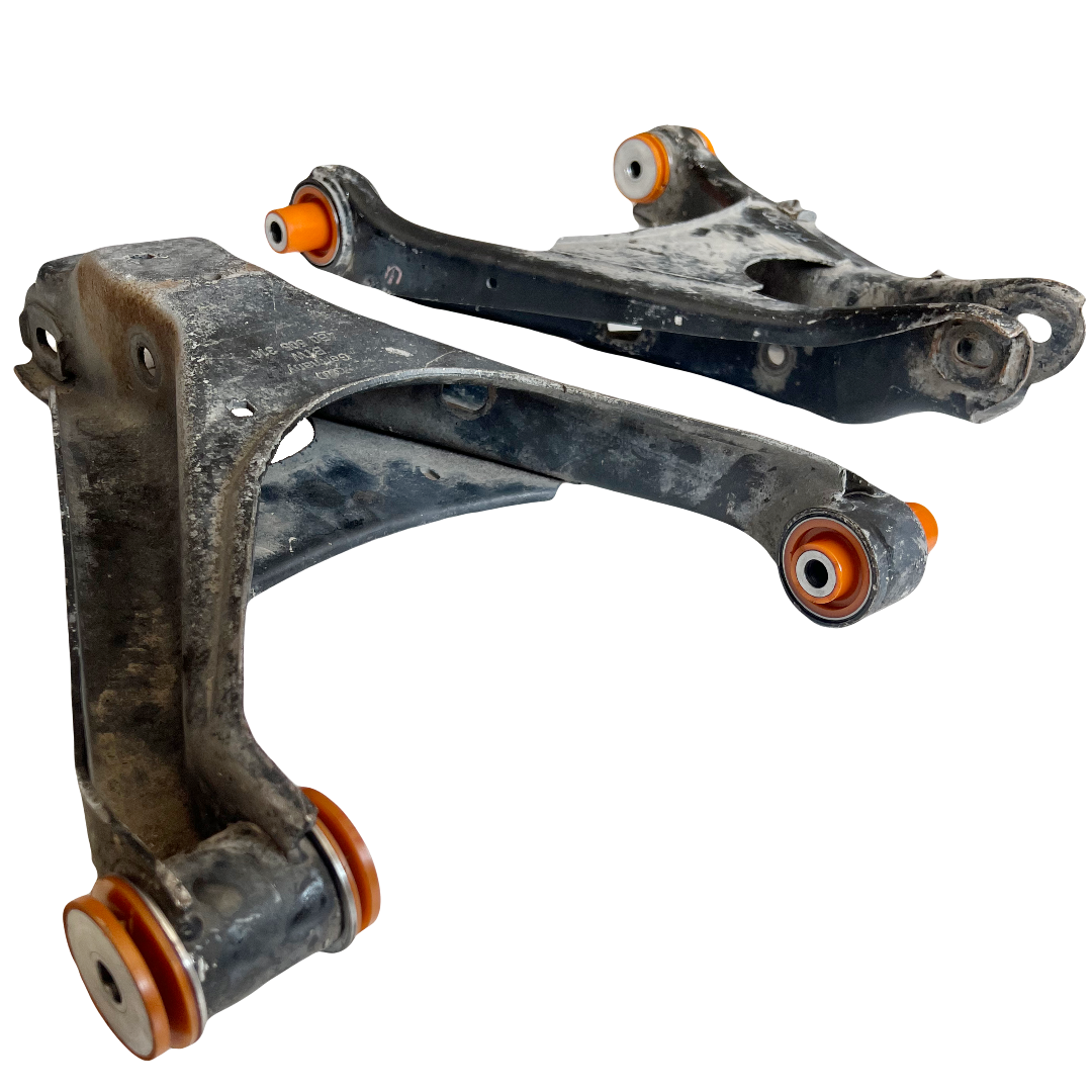 Задний нижний Audi A6 1997-2004 Услуга с перепресовки сайлентблоков (Сайлентблоки в цену не входят)