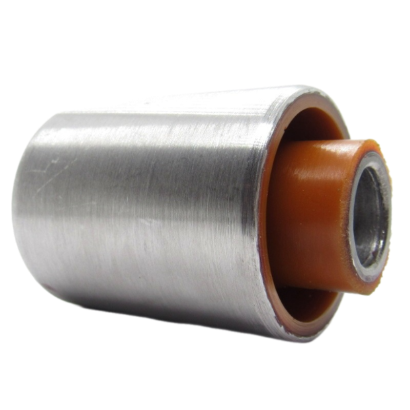 Поліуретановий сайлентблок переднього важеля зовнішній під амортизатор Toyota Crown 2003-2008