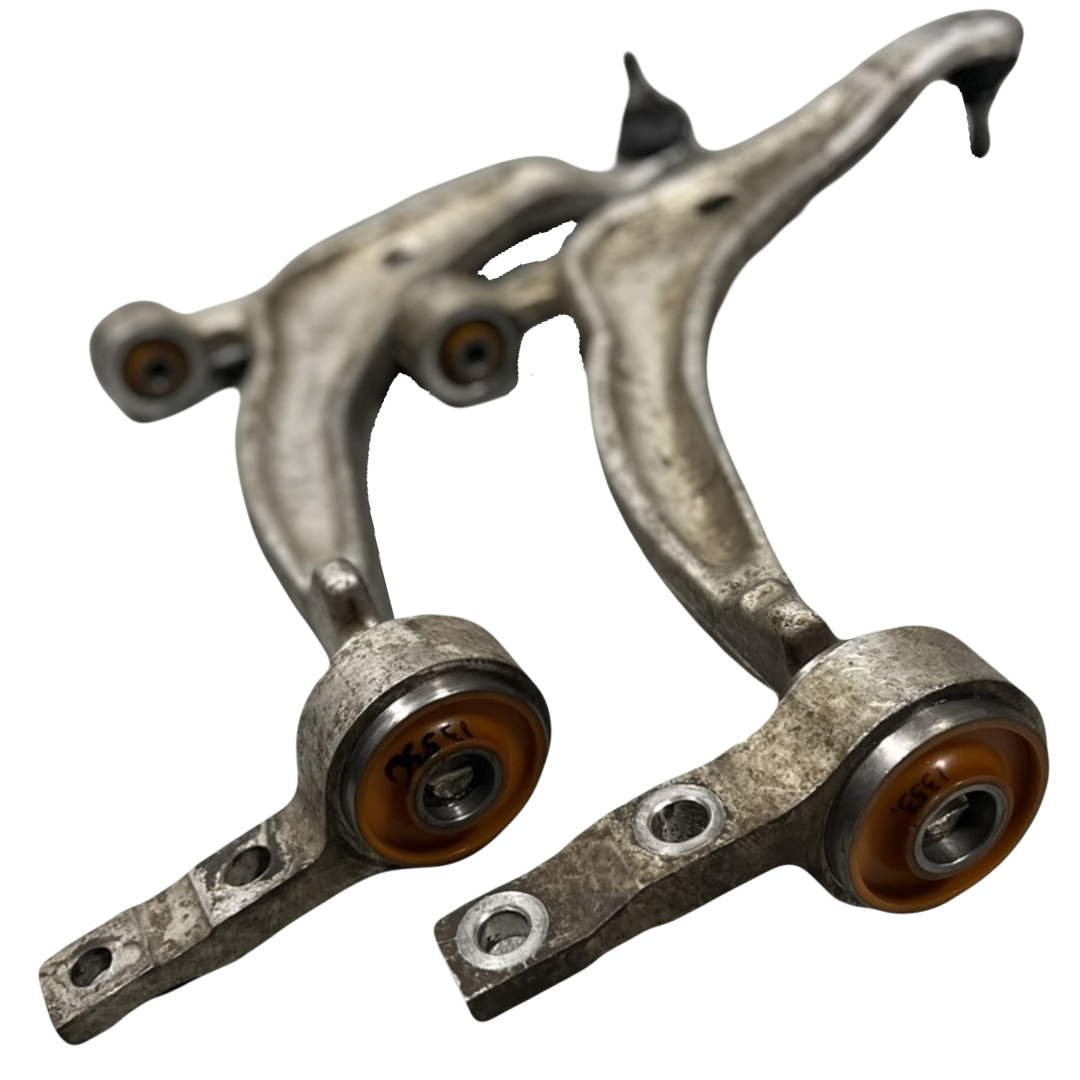 Передний рычаг Nissan Teana I (J31) 2003-2008 Услуга с перепресовки сайлентблоков (Сайлентблоки в цену не входят)