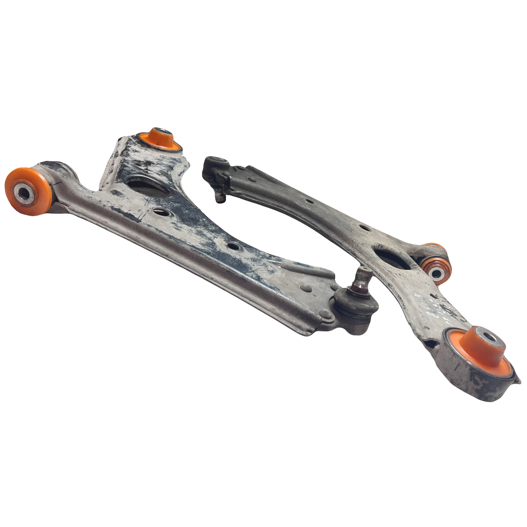 Front arm Fiat Doblo 2010- Service with repressing of bushings (Bushings are not included in the price)