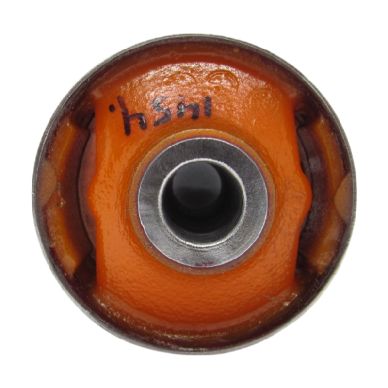 Полиуретановый сайлентблок переднего моста Nissan Navara 1986-1997