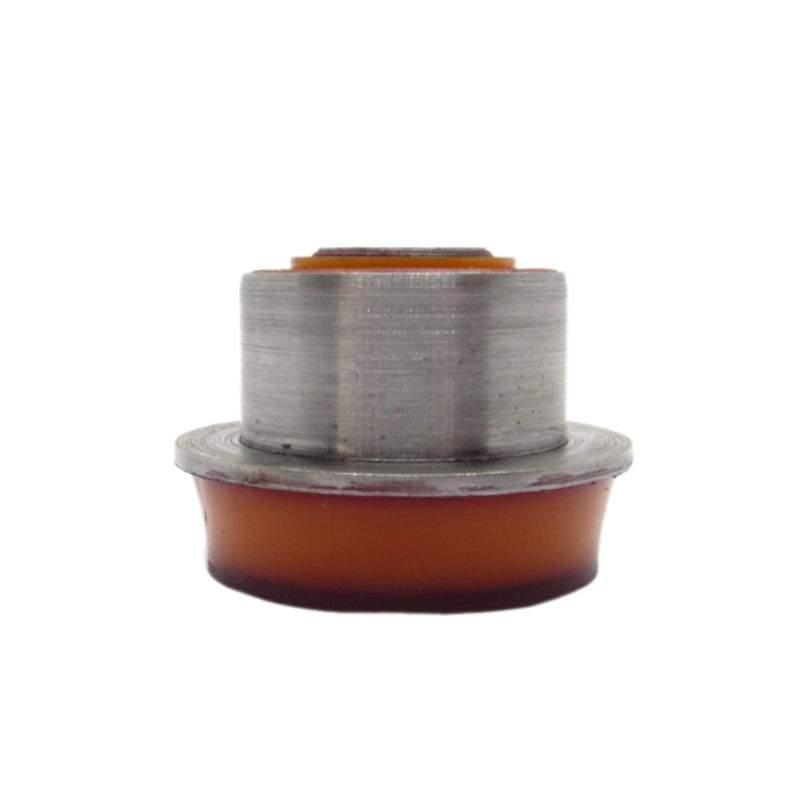 Полиуретановый cайлентблок заднего верхнего рычага передний Toyota Celsior 2001-2006