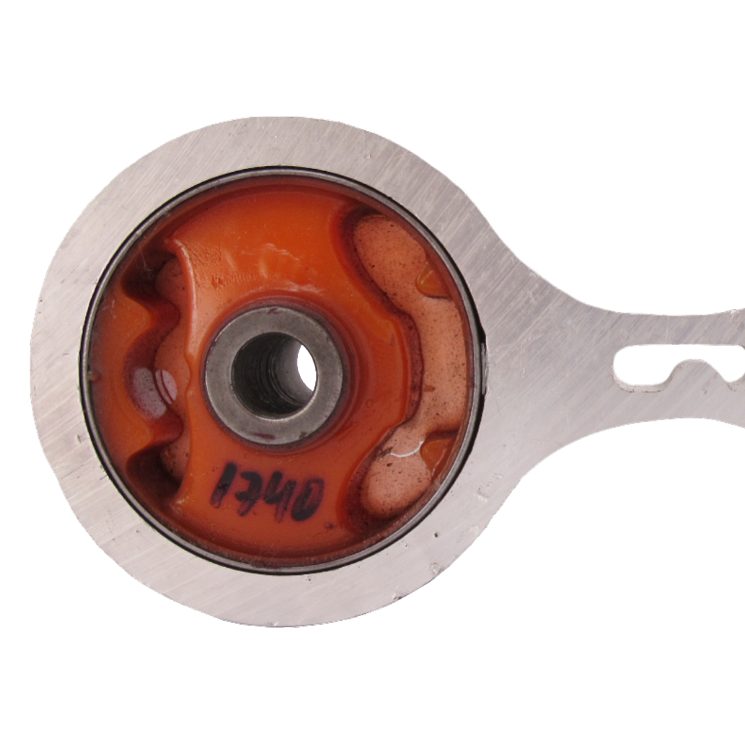 Полиуретановая подушка двигателя задняя Mazda CX-5 2012-2017 Услуга ПО ЗАМЕНЕ большого САЙЛЕНТБЛОКА