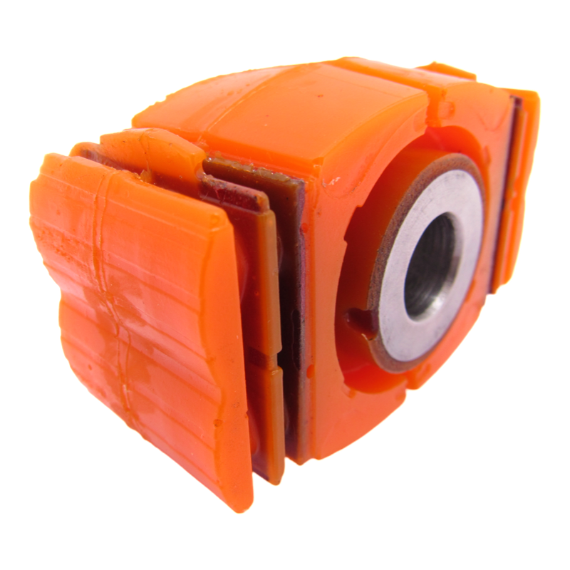 Полиуретановый сайлентблок задней цапфы передний Audi A5 2007-2016