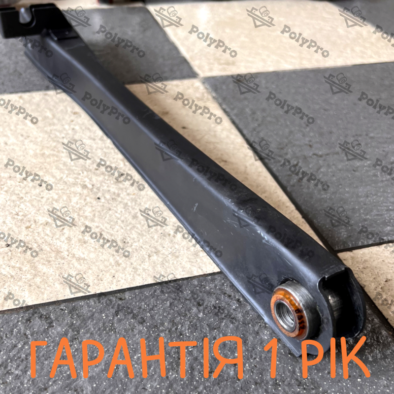 Задній поздовжній важіль Renault Safrane 1992-2000 Послуга з піскостуйного очищення, покриття порошковою фарбою та перепресування сайлентблока (Сайлентблоки в ціну не входять)