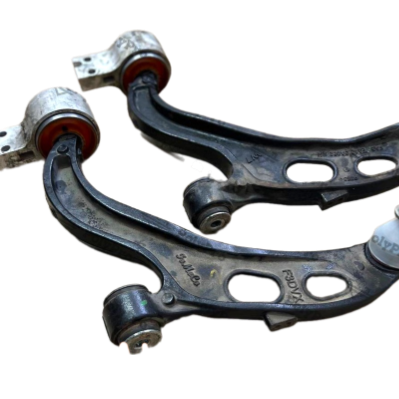 Передній важіль Ford Flex 2008-2019 Послуга з перепресування сайлентблоків (Сайлентблоки в ціну не входять)