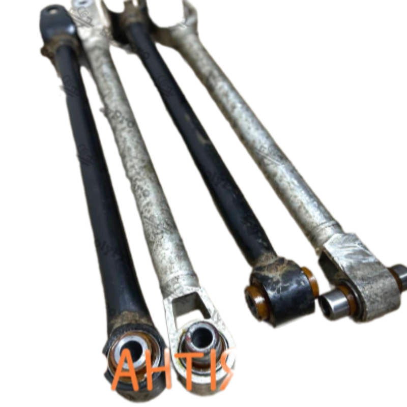 Задняя поперечная тяга Infiniti Q70 2013- Услуга с перепресовки сайлентблоков (Сайлентблоки в цену не входят)