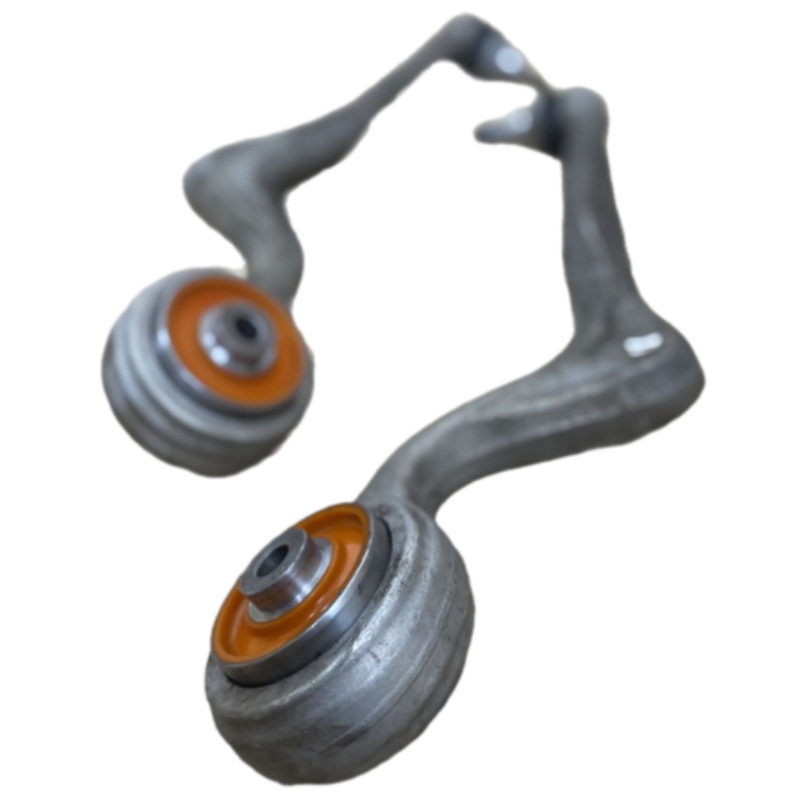 Передний кривой рычаг Mercedes-Benz 222 2013- Услуга с перепресовки сайлентблоков (Сайлентблоки в цену не входят)