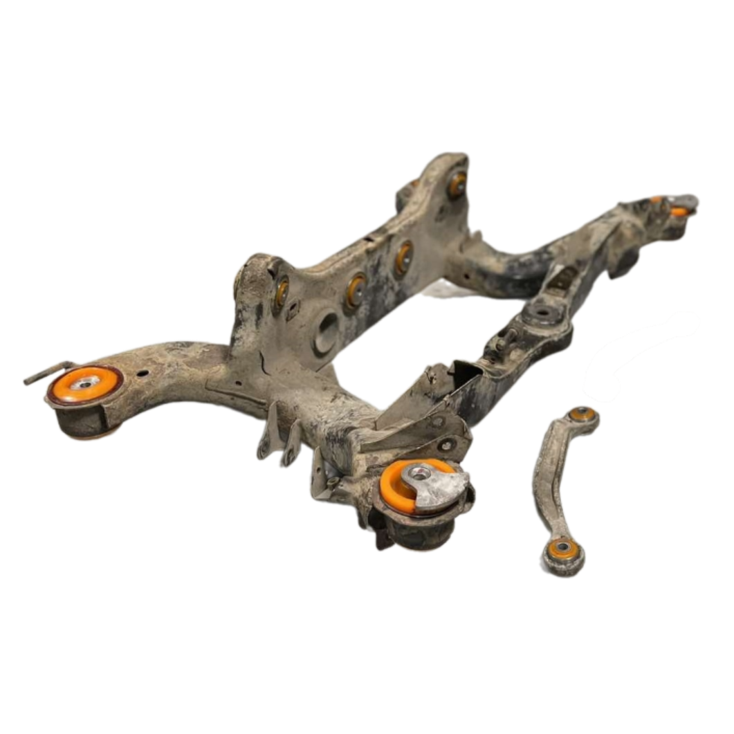 Задній підрамник Chrysler 300 2004-2010 Послуга з перепресування сайлентблоків (Сайлентблоки в ціну не входять)