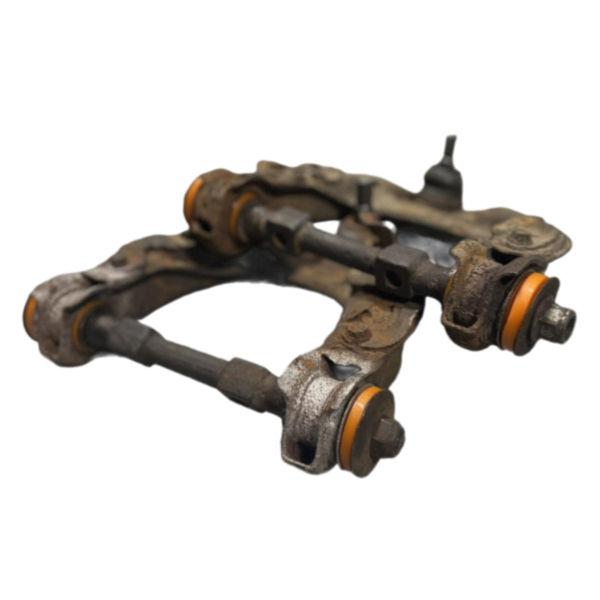 Передний верхний рычаг Mitsubishi L200 1986-1996 Услуга с перепресовки сайлентблоков (Сайлентблоки в цену не входят)