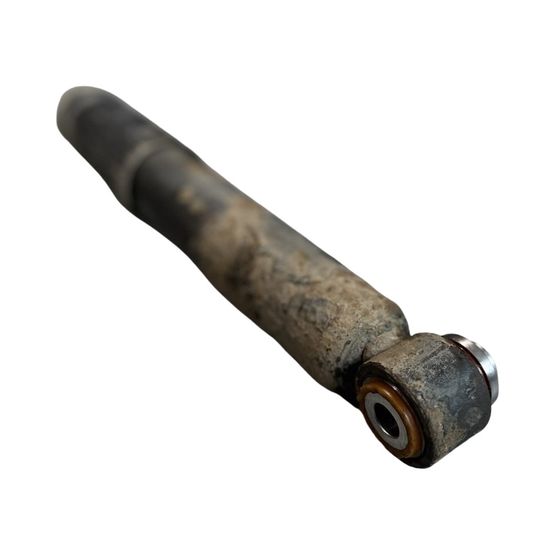 Передний амортизатор Mercedes-Benz 163 1997-2005 Услуга с перепресовки сайлентблоков (Сайлентблоки в цену не входят)