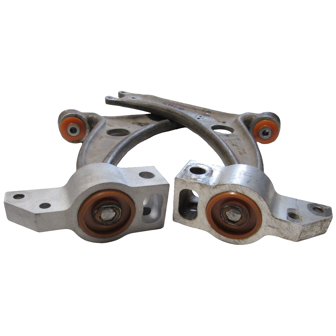 Задний рычаг Volkswagen Beetle 2011-2019 2.0L Услуга с перепресовки сайлентблоков (Сайлентблоки в цену не входят)