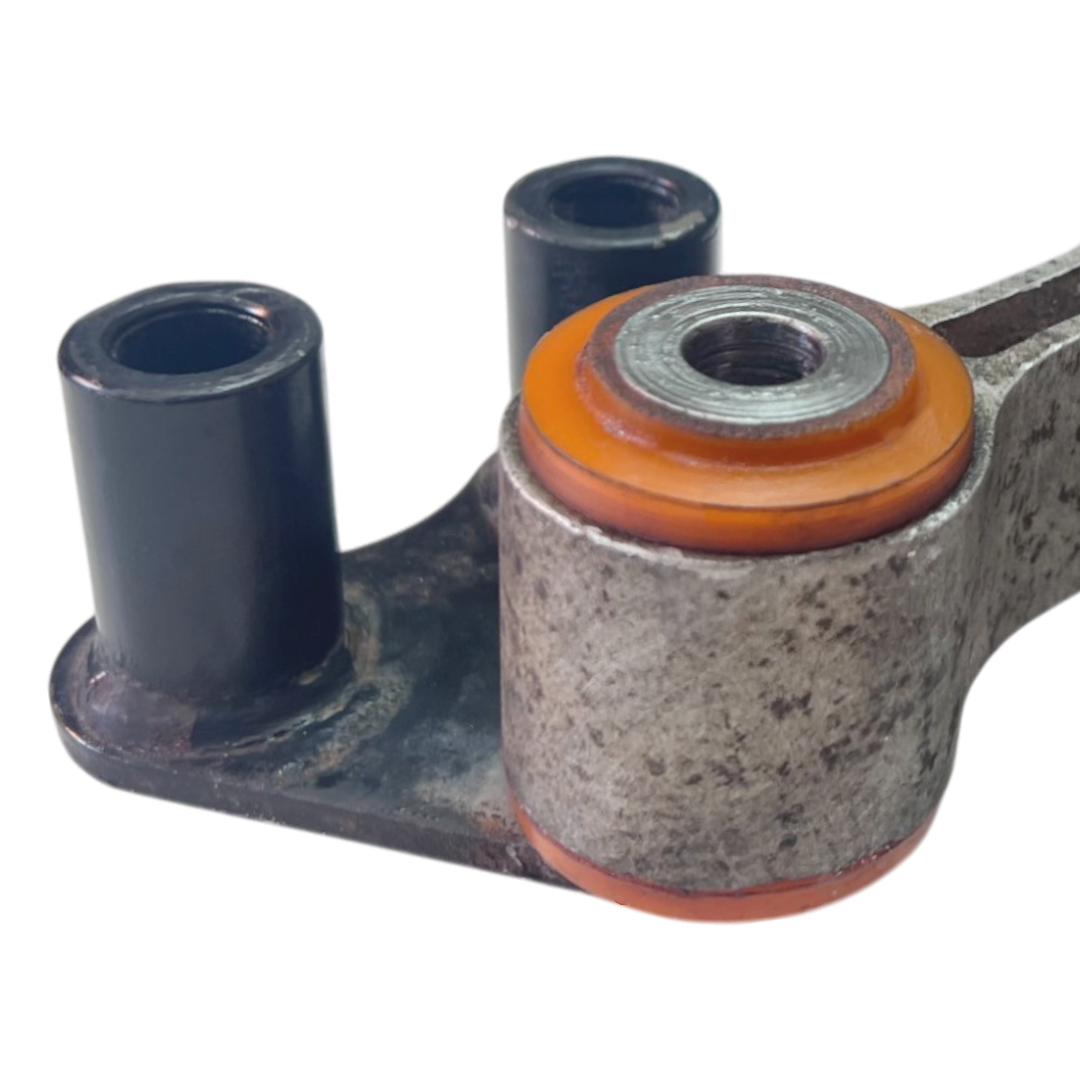 Полиуретановая подушка двигателя задняя Mazda 6 2002-2008 3.0L Услуга ПО ЗАМЕНЕ маленького САЙЛЕНТБЛОКА