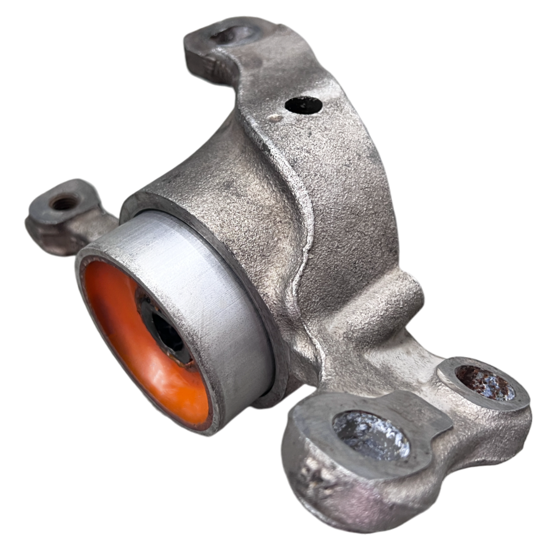 Полиуретановый сайлентблок переднего рычага задний Bmw F39 2017- 2.0L левый Услуга ПО ЗАМЕНЕ САЙЛЕНТБЛОКА