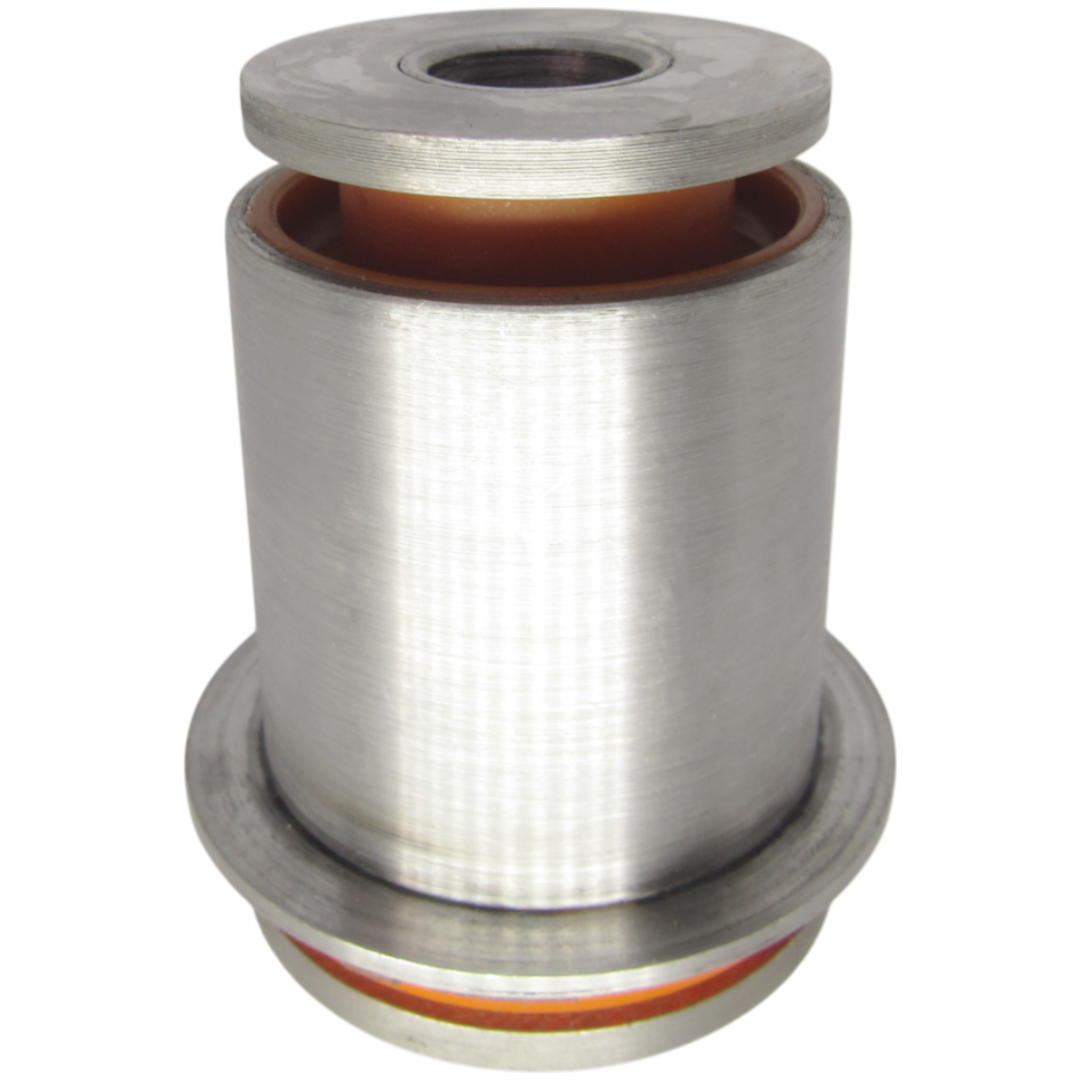 Полиуретановый сайлентблок переднего нижнего рычага передний Toyota Hilux 2015-