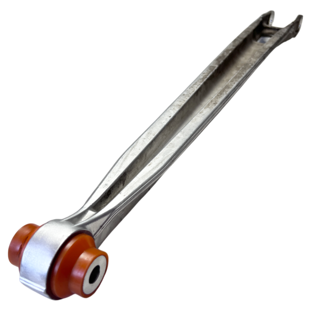 Полиуретановый сайлентблок заднего продольного рычага Porsche Boxster 2005-2012 РЫЧАГ С ВВАРЕНЫМ сайлентблоком 2.0L