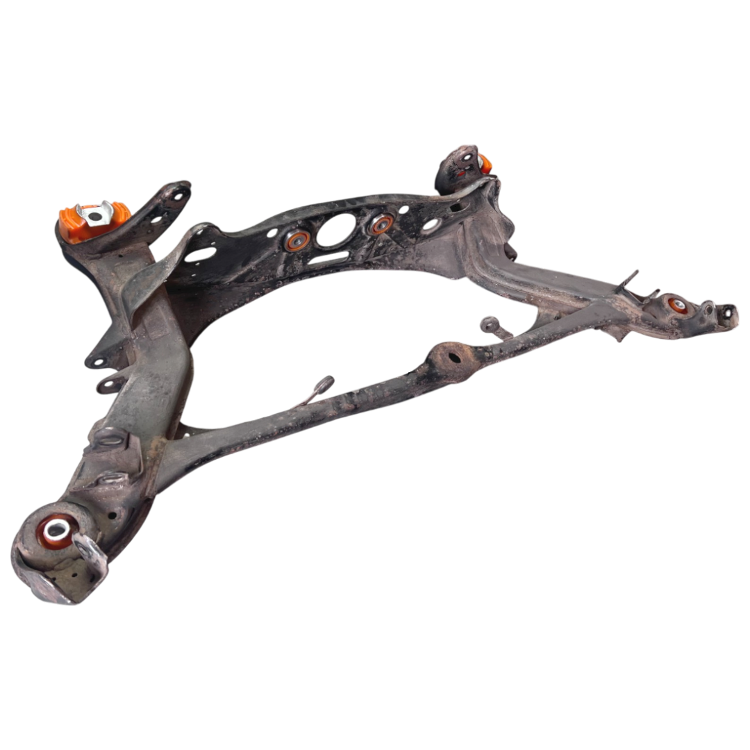 Задній підрамник Ssang Yong Rodius 2001-2012 Послуга з перепресування сайлентблоків (Сайлентблоки в ціну не входять)