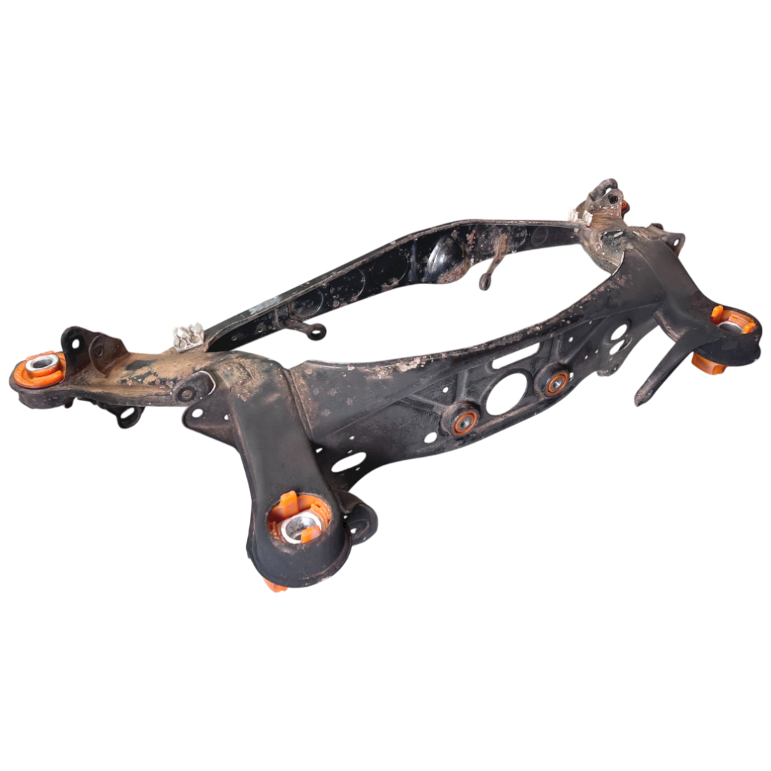 Задній підрамник Ssang Yong Rodius 2001-2012 Послуга з перепресування сайлентблоків (Сайлентблоки в ціну не входять)