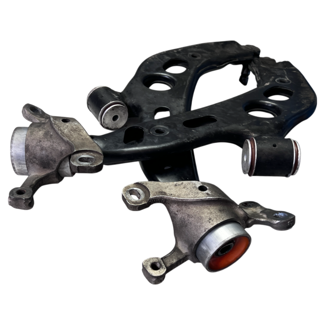 Передний рычаг Bmw F48 2015- Услуга с перепресовки сайлентблоков (Сайлентблоки в цену не входят)