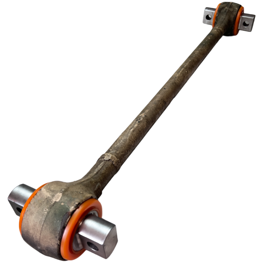 Продольная тяга Oshkosh M1070 Услуга с перепресовки сайлентблоков (Сайлентблоки в цену не входят)