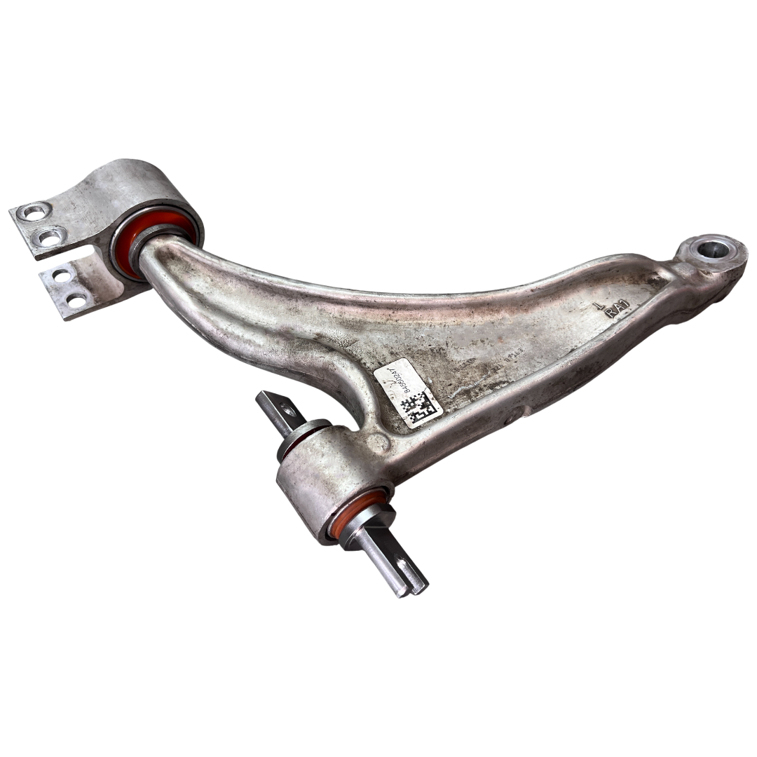 Передний нижний рычаг Cadillac Xt4 2019- Услуга с перепресовки сайлентблоков (Сайлентблоки в цену не входят)