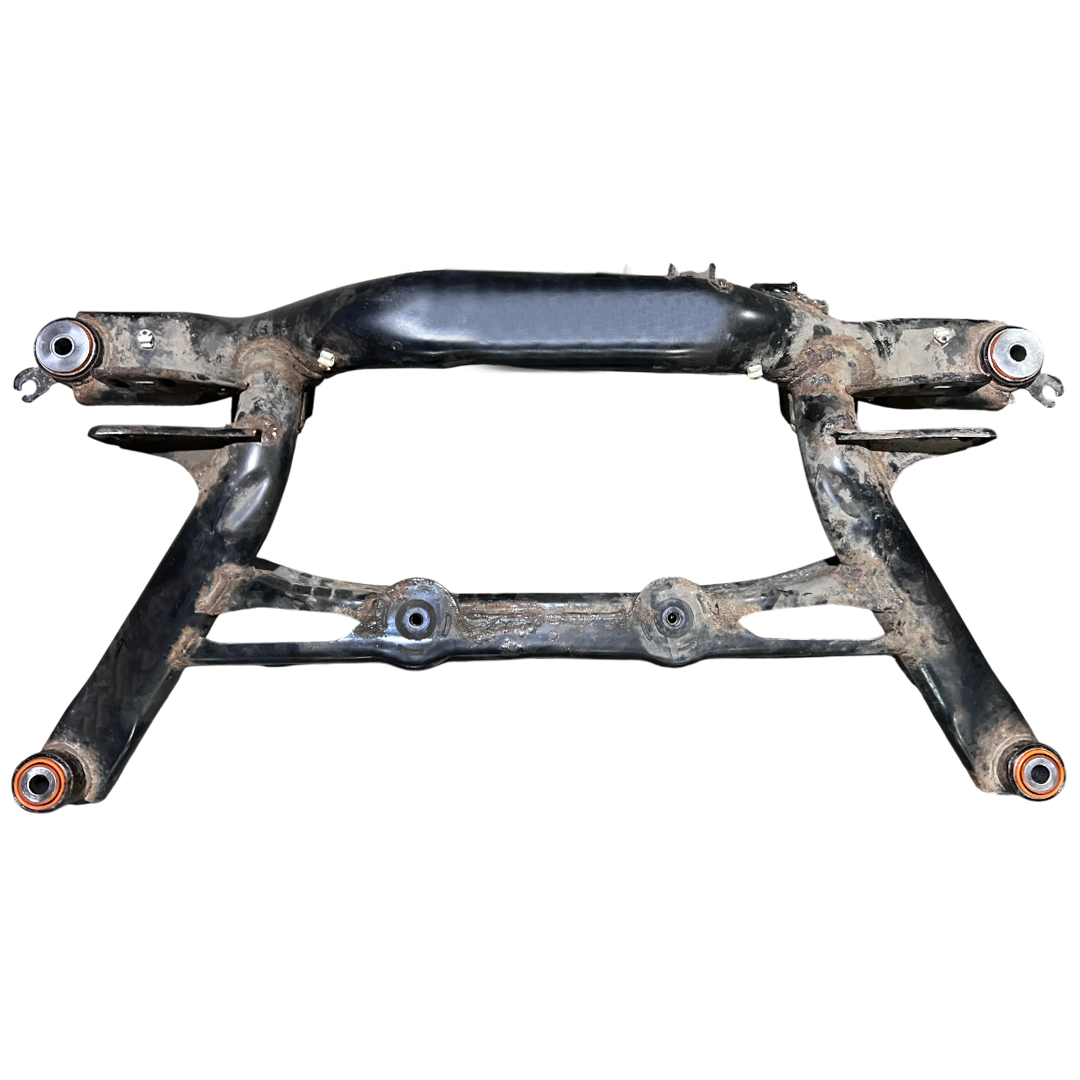 Задний подрамник Volkswagen Golf 2008-2012 Услуга с перепресовки сайлентблоков (Сайлентблоки в цену не входят)