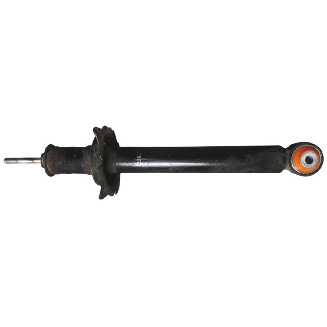 Задний амортизатор Honda Legend 1997-2004 Услуга с перепресовки сайлентблоков (Сайлентблоки в цену не входят)